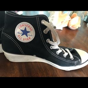 Size 8 Wedge Converse